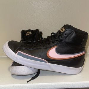 COPY - Black Nike Blazer Mid 77